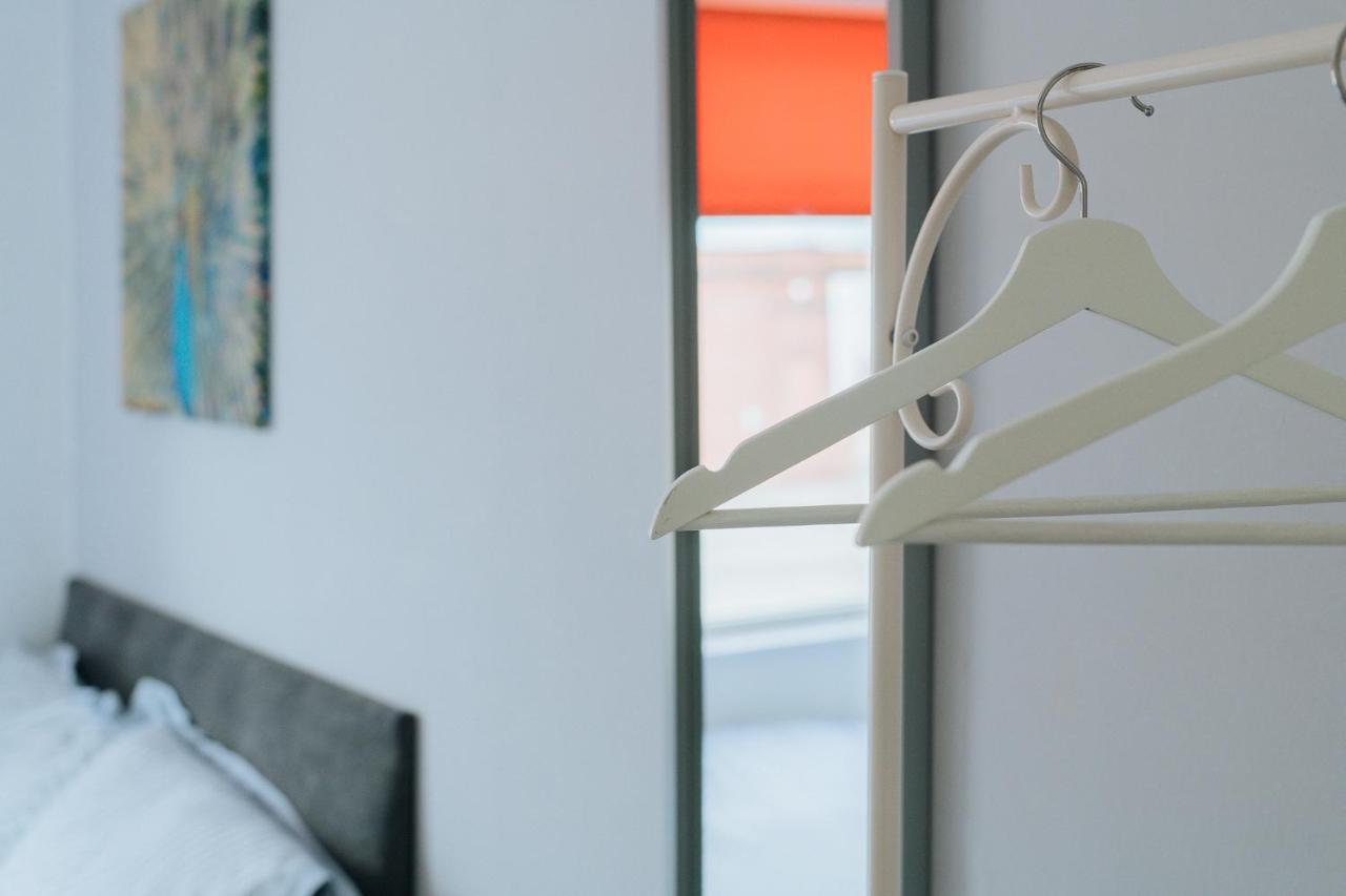 York House - Short Stay Leeds Leeds  Bagian luar foto