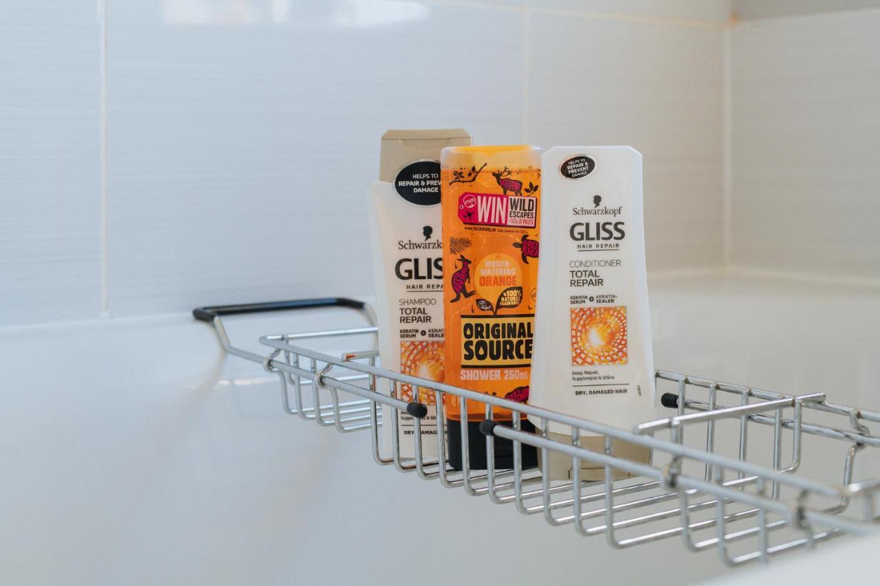 York House - Short Stay Leeds Leeds  Bagian luar foto