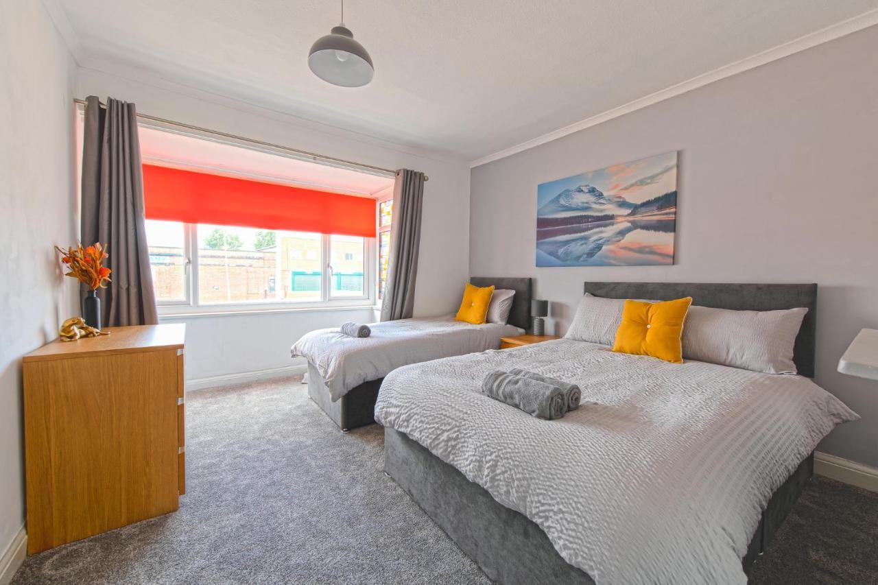 York House - Short Stay Leeds Leeds  Bagian luar foto
