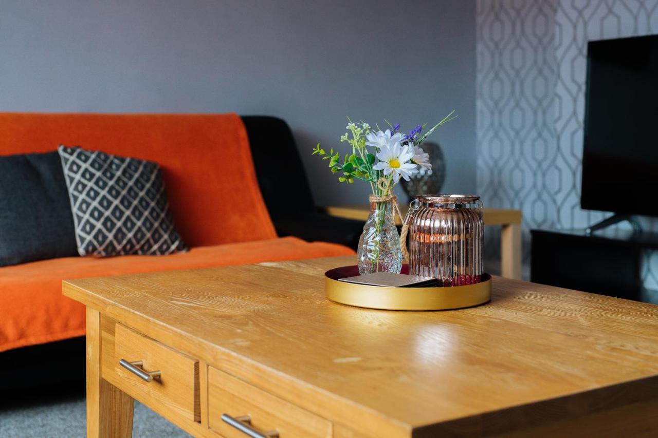 York House - Short Stay Leeds Leeds  Bagian luar foto